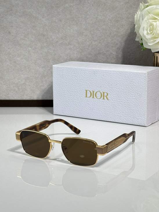 Picture of Dior Sunglasses _SKUfw76512154fw